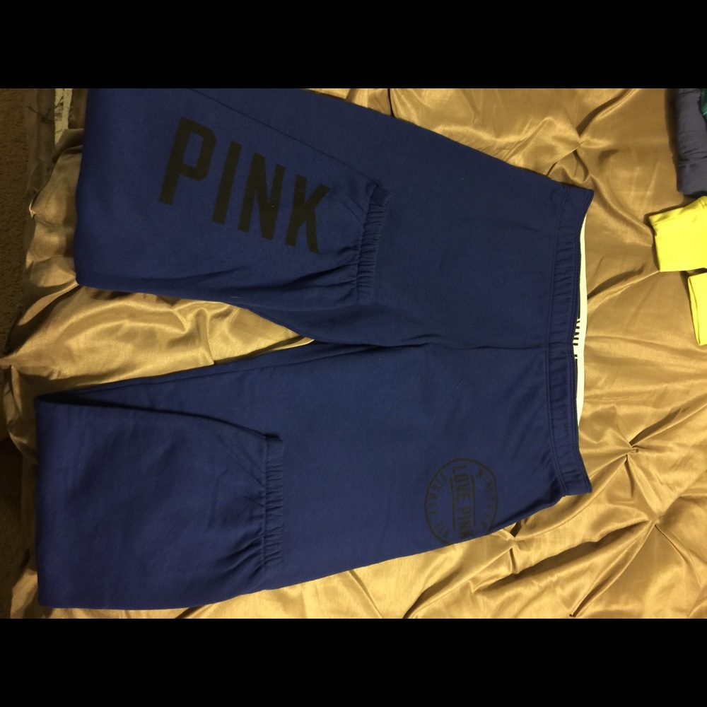 VS pink cropped sweats